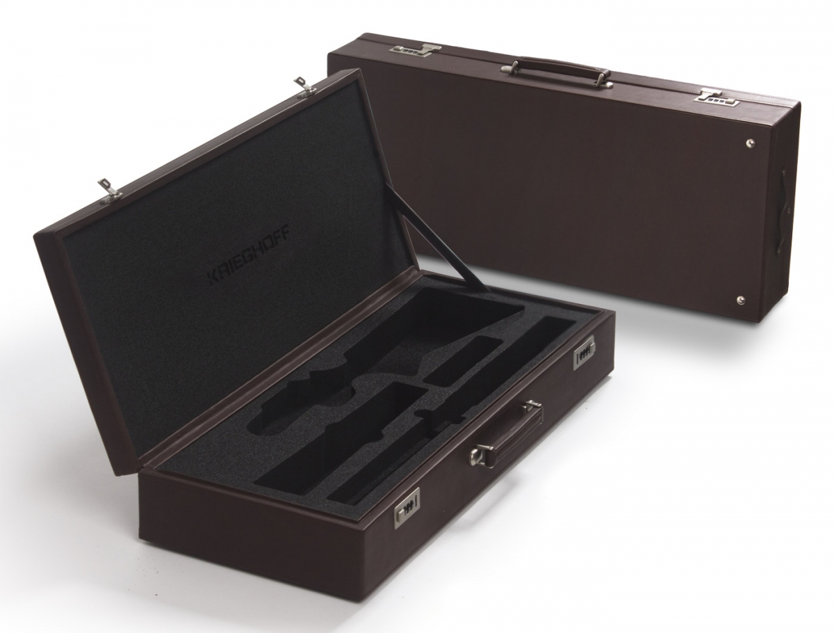 Waffenkoffer aus braunem Leder, für eine Jagdwaffe | Krieghoff Online Shop