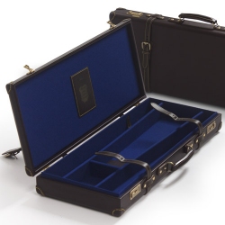 Gun Case line in "Venus" leather-style 